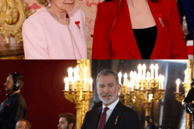 Un gesto… y un círculo que por fin se cierra. Felipe VI, con la voz temblando y un nudo imposible de disimular, entrega a su madre —la reina Sofía— la misma distinción que ya recibió Leonor. Tres generaciones conectadas por un instante que hizo que el Palacio Real pareciera contener la respiración. Y entonces ocurrió: el rey, desbordado por la emoción, dejó escapar un desliz tan poético como inesperado, describiendo a su madre como “una vida entera, vida eterna”. Un error… o una verdad demasiado grande para ser calculada. Un símbolo que arde. Y una pregunta inevitable: ¿Fue ese lapsus el mensaje más sincero que Felipe VI ha pronunciado en su reinado?(hh)