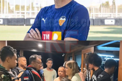 El deporte español permanece consternado. Fernando Martín, entrenador del Valencia Femenino B, ha fallecido tras el grave suceso ocurrido durante un viaje en Indonesia, mientras continúa la desesperada búsqueda de sus hijos. La noticia ha generado una profunda conmoción en clubes, instituciones y aficionados, que siguen con angustia el desarrollo de los trabajos de rescate, aferrados a la esperanza en medio de una tragedia que ha sacudido al país.