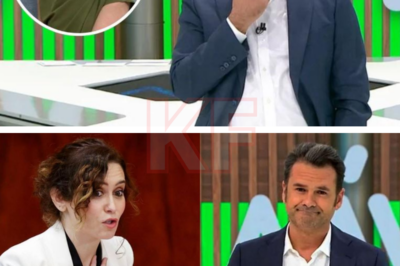 Iñaki López no desaprovechó el momento viral de Isabel Díaz Ayuso y lanzó una dura crítica tras su actuación en Nochebuena. Lo que algunos consideraron natural e íntimo fue, para otros, una muestra de trivialización política. Entre la ironía, la crítica y los mensajes subyacentes, López se centra en las imágenes, el contexto y el mensaje que se transmite cuando la política se convierte en una representación teatral. ¿Fue este un gesto inofensivo de Ayuso o un error calculado? Estalló la polémica.