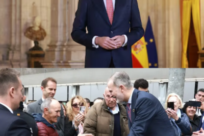 “Felipe VI sin máscara.” Los expertos coinciden: el secreto de su éxito no está en el protocolo, sino en lo humano. Sonríe más que nunca, improvisa bromas en discursos solemnes, deja ver sus emociones y no esconde el orgullo por sus hijas. Un Rey que reconforta a Letizia en público y se muestra de carne y hueso, sin artificios. ¿Es esta cercanía la clave de su conexión con los ciudadanos… o el inicio de una nueva forma de reinar?(hh)