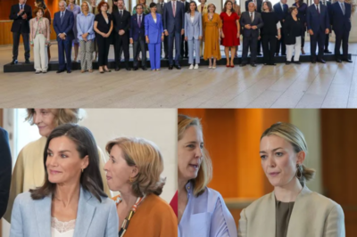 “No fue moda. Fue poder.” Felipe y Letizia se reencuentran con Marta Ortega en un acto que rompe todas las expectativas: lejos de pasarelas y focos fashion, la presidenta de Inditex aparece en su papel más institucional como miembro del Real Patronato de la Galería de las Colecciones Reales. Cultura, influencia y una élite que se mueve en silencio. ¿Quién dijo que todo encuentro visible va de estilo?(hh)