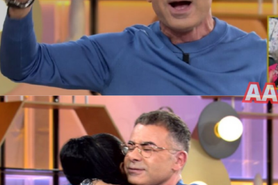 ¿REBELIÓN EN EL PLATÓ? El instante en que Jorge Javier Vázquez detuvo ‘El Diario’ para lanzar un alegato político que ha hecho saltar las alarmas de censura en Mediaset: la consigna de “ni un paso atrás” frente al avance de Vox que esconde una advertencia personal cifrada. Lo que parecía un programa de testimonios se transformó en un manifiesto de guerra cuando el presentador abandonó el guion oficial para revelar el oscuro motivo por el que teme por su propio futuro. Hay una mirada fija a cámara y un silencio incómodo tras sus palabras que sugieren una filtración interna sobre lo que está por venir tras el 17-M. ¿Libertad de expresión o un suicidio mediático programado? Un expediente cargado de tensión que desvela la verdad oculta tras el maquillaje y que solo podrás entender analizando lo que ocurrió cuando las luces empezaron a parpadear. ¡El mensaje que la dirección de la cadena intentó cortar en seco!