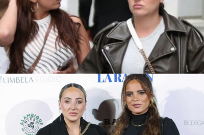 ¡Falsa paz en Sevilla! Gloria Camila y Rocío ocultan crueles traiciones tras una sonrisa. Con el affaire de Manuel acechando,  ¿quién es la verdadera víctima de este sádico circo mediático? -(hn)